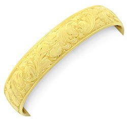 Originalfoto BREITER ARMREIF FLORALE GRAVUR MASSIV GELBGOLD