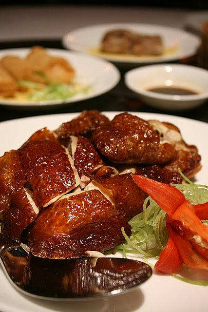 Crispy roast chicken H.K. style