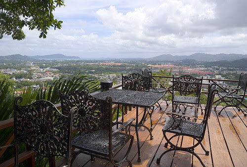 located close the transcend of Rang Hill inwards Phuket Town Bangkok Thailand Map; Tunk Ka Restaurant / Cafe on Rang Hill
