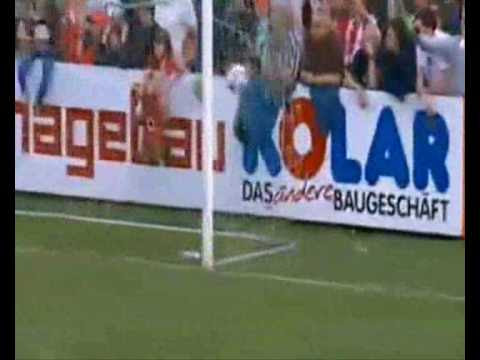  scored from the penalty spot with further goals from Theo Walcott, 