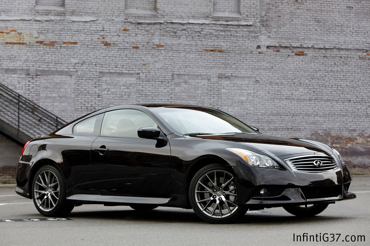 Infiniti IPL G37 and Infiniti M win Total Car Score's Awards