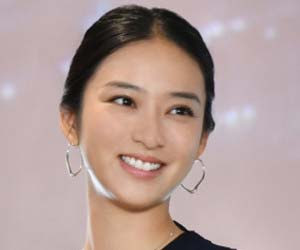 武井咲と滝沢秀明が共演 せいせいするほど 愛してる 初回視聴率は微妙な結果 オスカーのゴリ押し タッキーの演技を批判する声 今日の最新芸能ゴシップニュースサイト 芸トピ