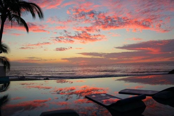The Most Beautiful Infinity Pools (25 pics)