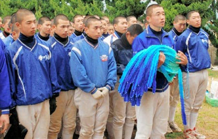 保護者会が千羽鶴贈る センバツ出場 香川西 スポーツニュース 四国新聞社
