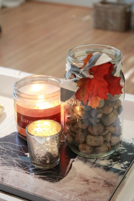 Cozy Acorn Decor Ideas For Your Interiors