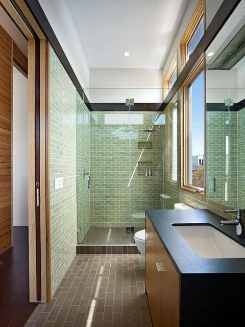 19 Narrow Bathroom Designs That Everyone Need To See 19 Narrow Bathroom Designs That Everyone Need To See