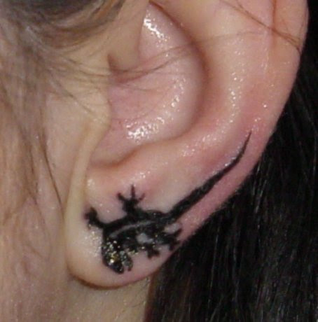 tattoo stelle. man beachte die Stelle.