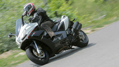 Aprilia SRV 850 - Der Superbike-Scooter