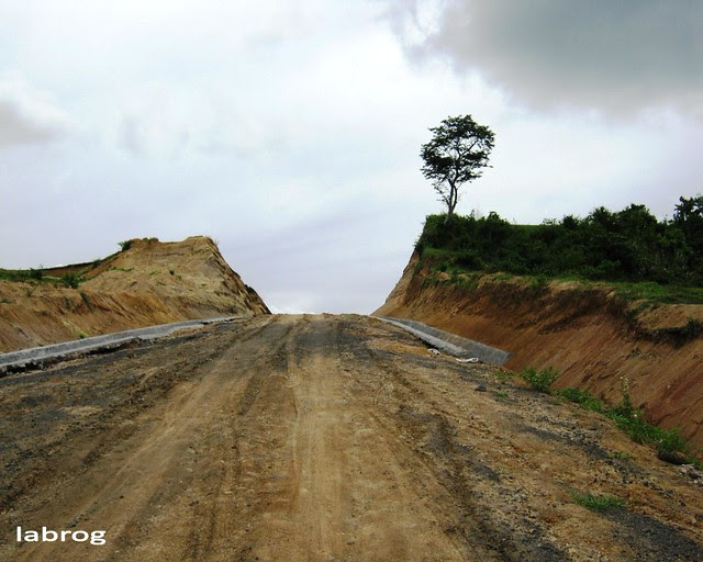 Estanza Cut - BIA Access Road