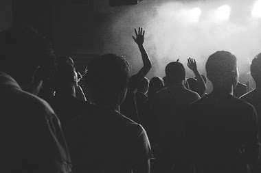 294 tracks automatically added to 94 playlists, on 2022-05-30