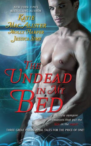The Undead In My Bed (Includes: Midnight Liaisons #1.5, Dark Ones #10.5)