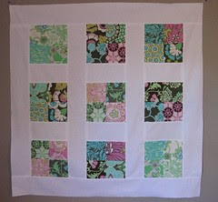 Daisy Chain Quilt top by HazelnutDesigns