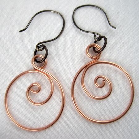 Zen spiral hoop earrings tutorial by Rena Klingenberg