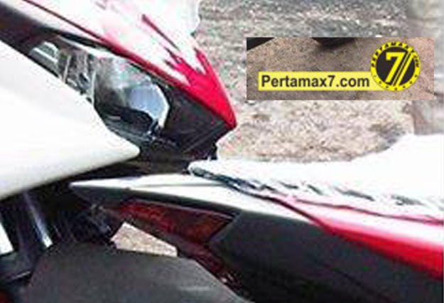 Ini dia Wujud Yamaha YZF R25 Full Plus Headlamp!! mantap 