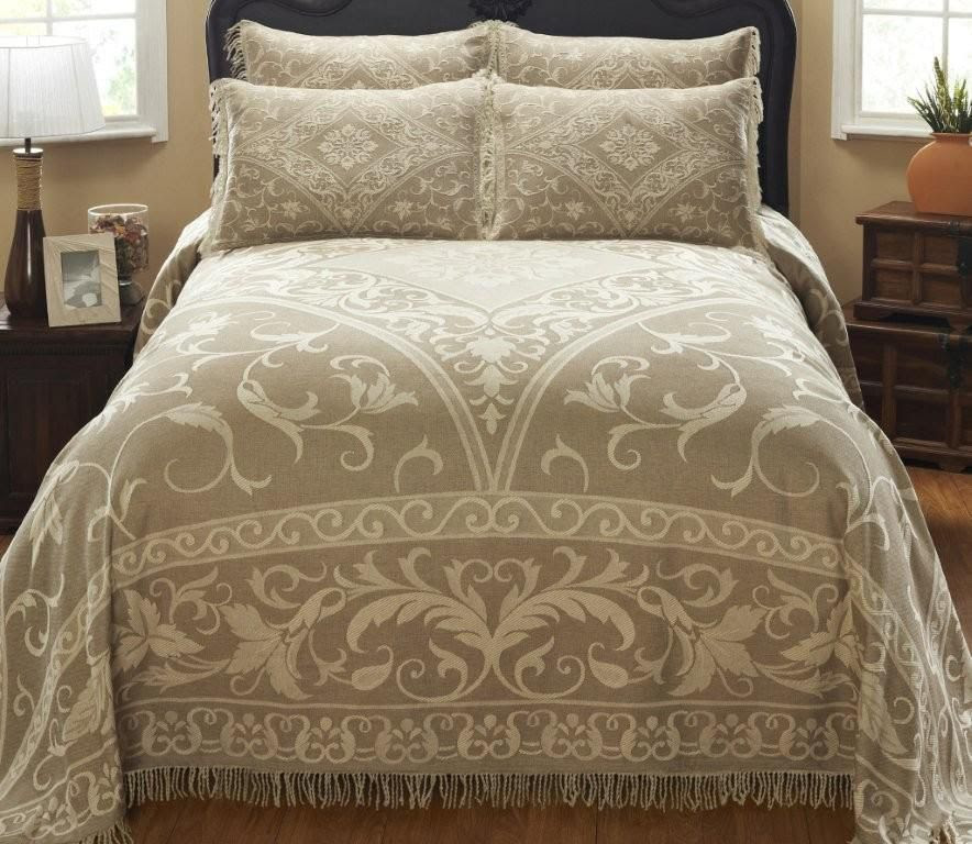 SADE WOVEN BEDSPREAD QUEEN LINEN