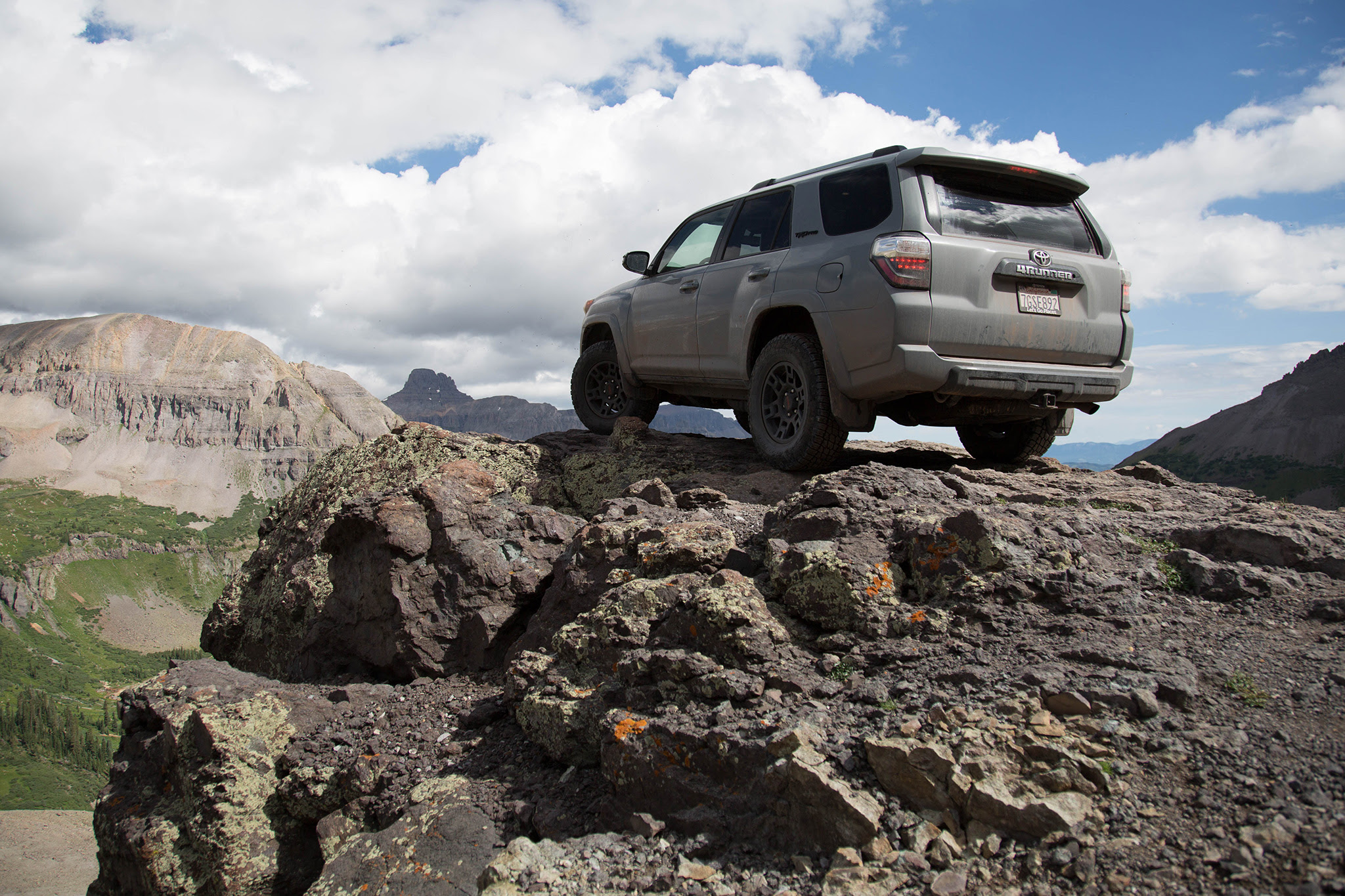 Toyota 4Runner TRD Pro rear three quarter 06