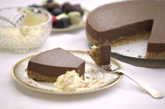 chocolate cheese cake presence