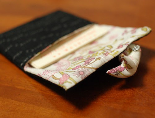 Sarubobo card holder