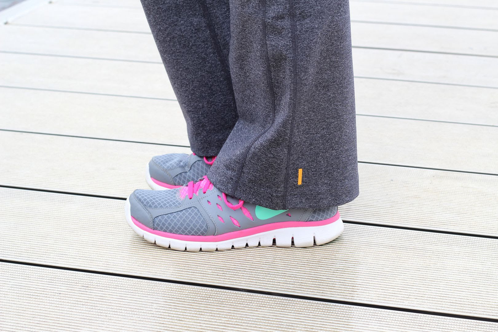 Stilettos and Diapers: lucy activewear