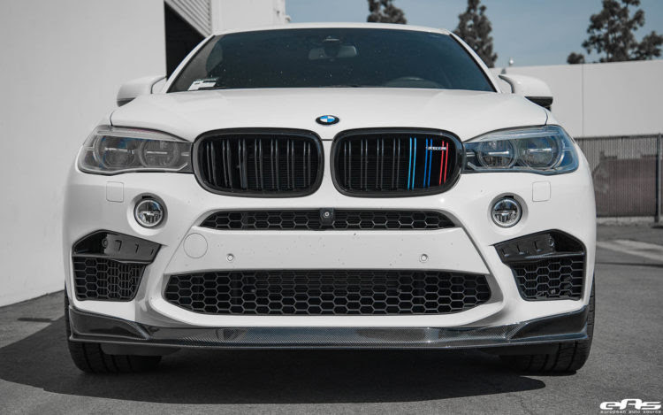 Alpine White BMW X6 M