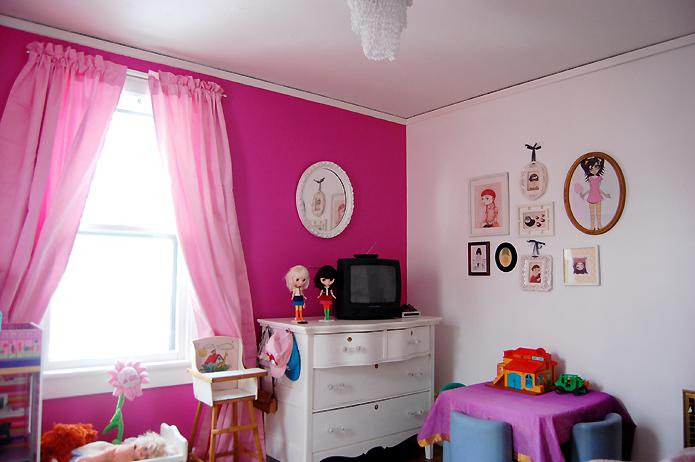 Diy: Framed Gallery for Kids Room - Paperblog