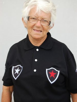 Maria José companha o Belo desde quando o clube ainda era amador (Foto: Larissa Keren)