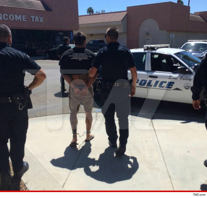 0815-war-mach-arrest-tmz-01