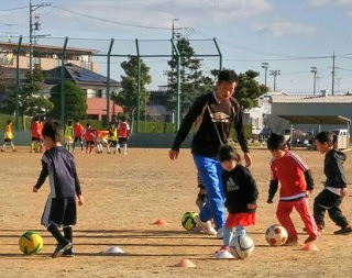 ボールタッチ キッズサッカー遊び 練習 集 Kids Soccer
