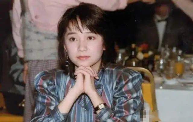 美人计 这些明星妈妈的颜值 放现在都是能保送出道的水平 刘亦菲