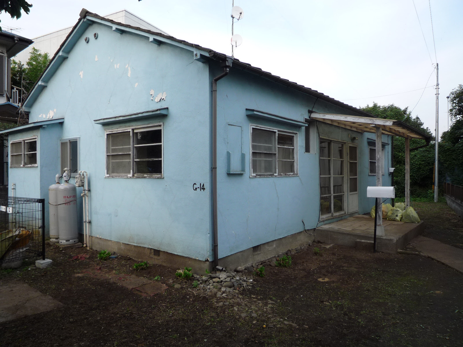 オシャレ 古い 家 Amrowebdesigners Com