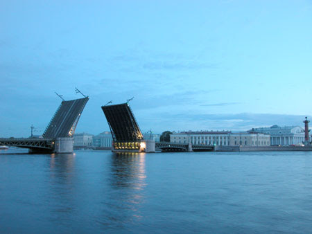 Wandering Camera - Notes about St.Petersburg and it's suburbs