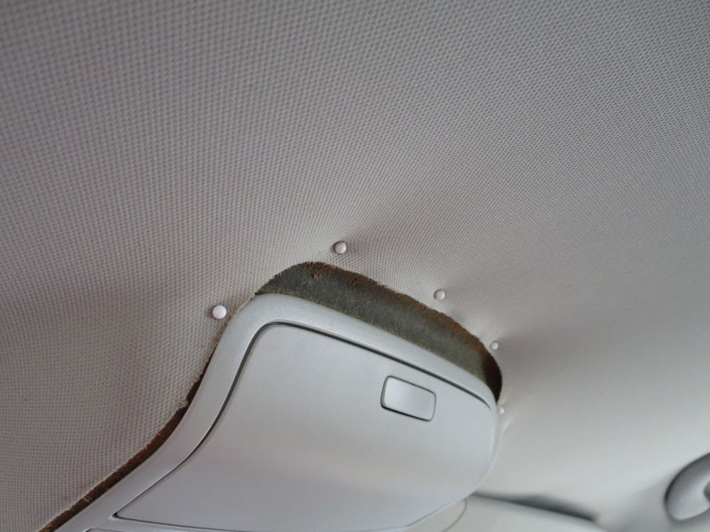 ゴルフ5 天井張替え 完璧な応急処置 車内装 外装修理の専門店ケーワークスのブログ