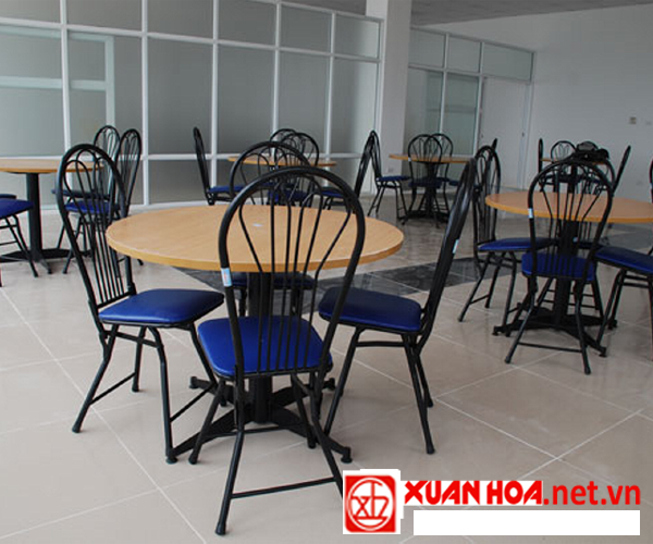 Bàn ghế ăn xuân hòa