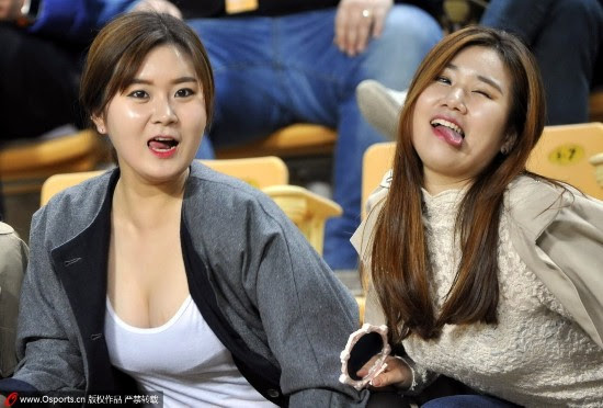 中国美人サポーターvs韓国美人サポーター 中国網 日本語
