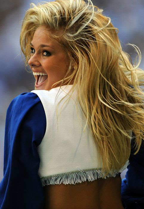 Dallas Cowboys Cheerleaders Are Damn Sexy (26 pics)