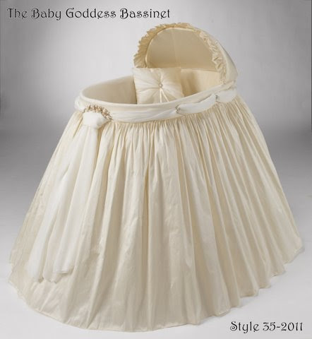 Heirloom Baby Goddess Bassinet
