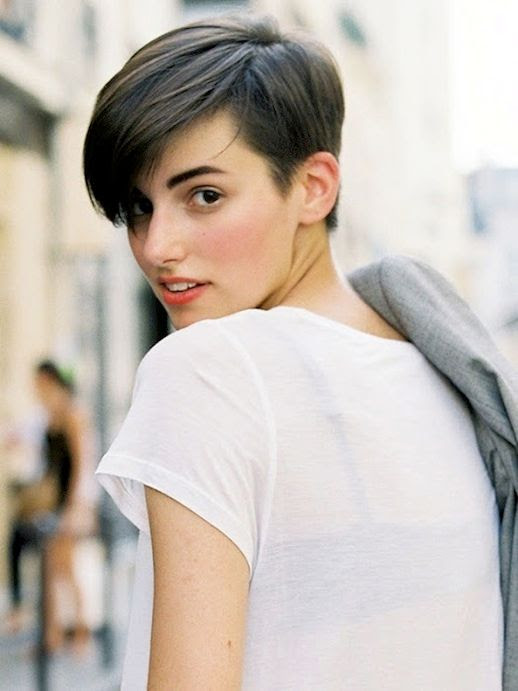 1 Le Fashion Blog 20 Inspiring Short Hairstyles Anne Catherine Frey Hair Street Style Via Vanessa Jackman photo 1-Le-Fashion-Blog-20-Inspiring-Short-Hairstyles-Anne-Catherine-Frey-Hair-Street-Style-Via-Vanessa-Jackman.jpg