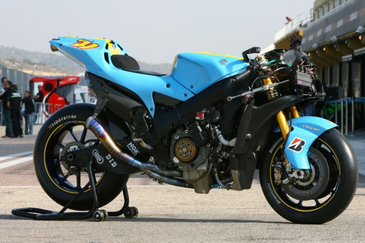 suzuki gsv r picture design and specification