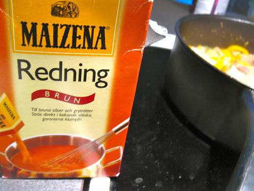 Creamy Pork and Vegetable stew with spicy roasted potatoes wedges http://singlishswenglish.blogspot.com/