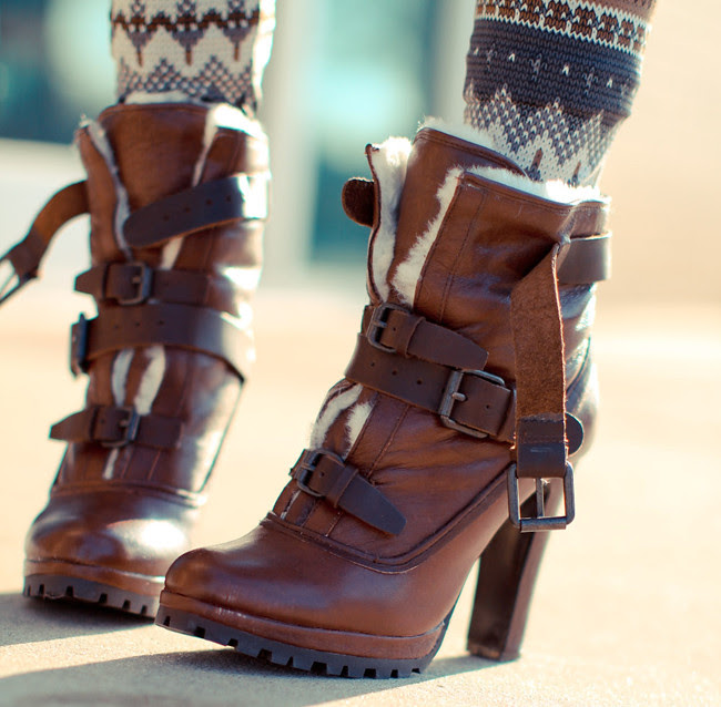 Faux fur Fashion, Nasty Gal, Dolce Vita boots, Givenchy Nightingale