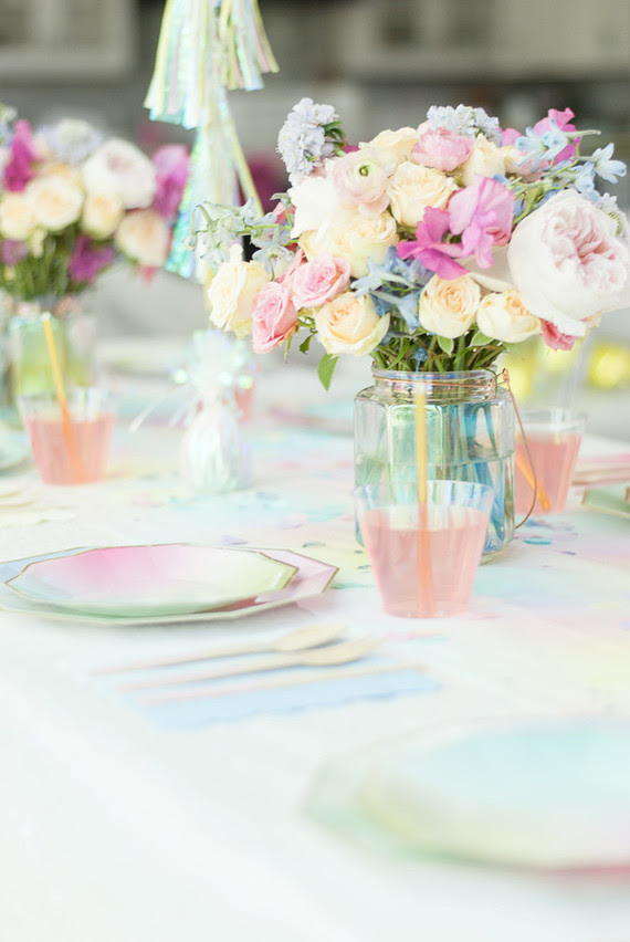 Pastel iridescent girl's birthday party | Wedding & Party Ideas | 100 Layer Cake