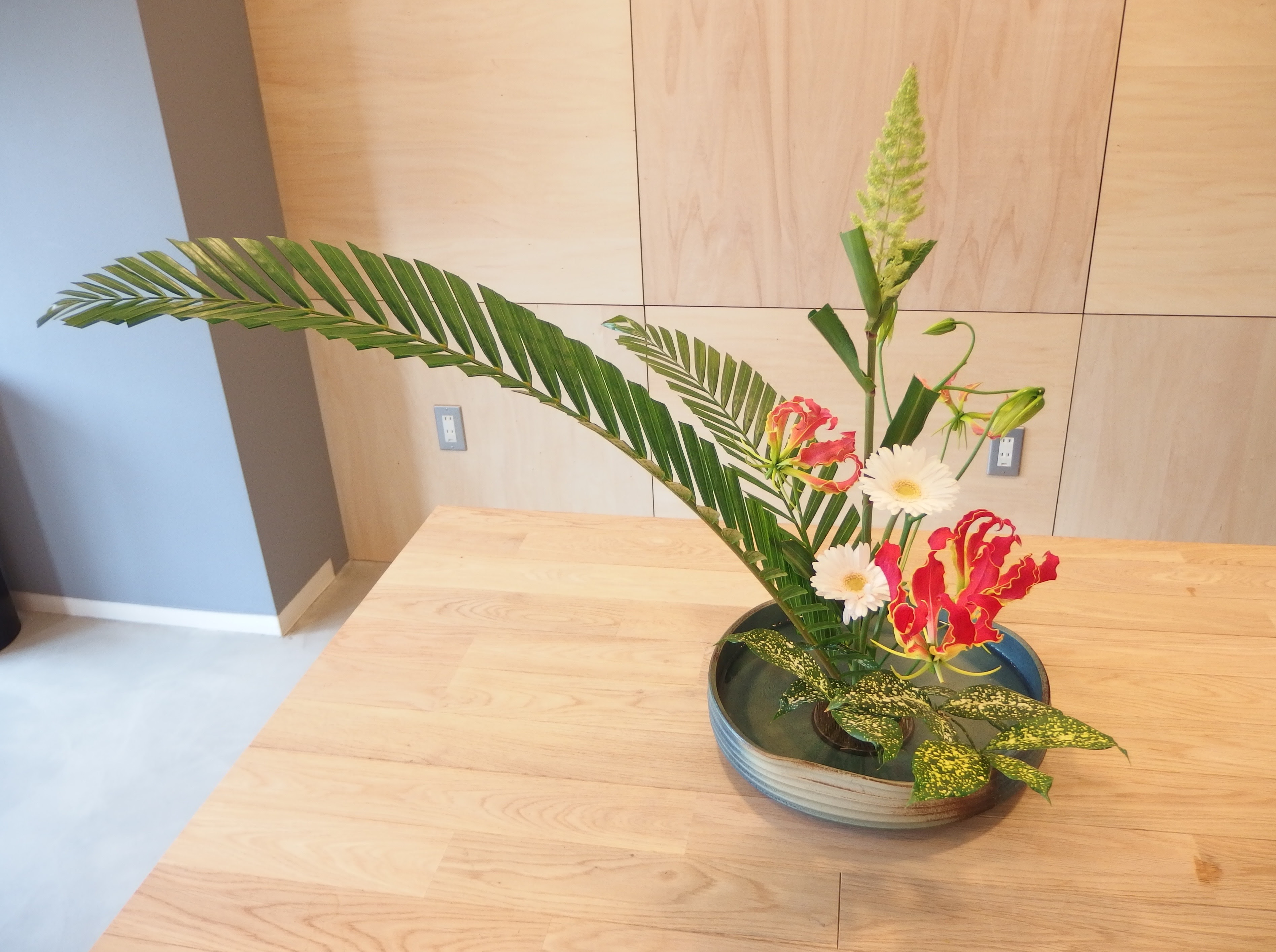夏に向くいけばな花材とその使い方 いけばなfactory