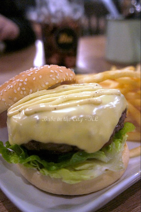 Cheeseburger RM15