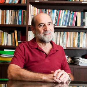 Vitor Paro é professor titular da Faculdade de Educação da USP 