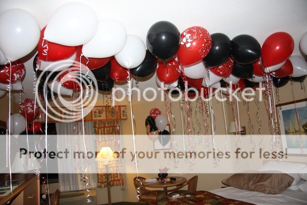 F2 Balloons Hotel room decorating pictures The DIS F2 Balloons Hotel room decorating pictures The DIS