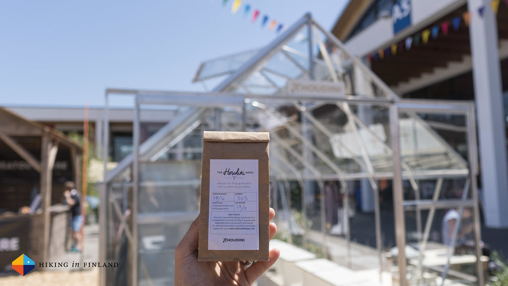 Houdini Garments can be composted!