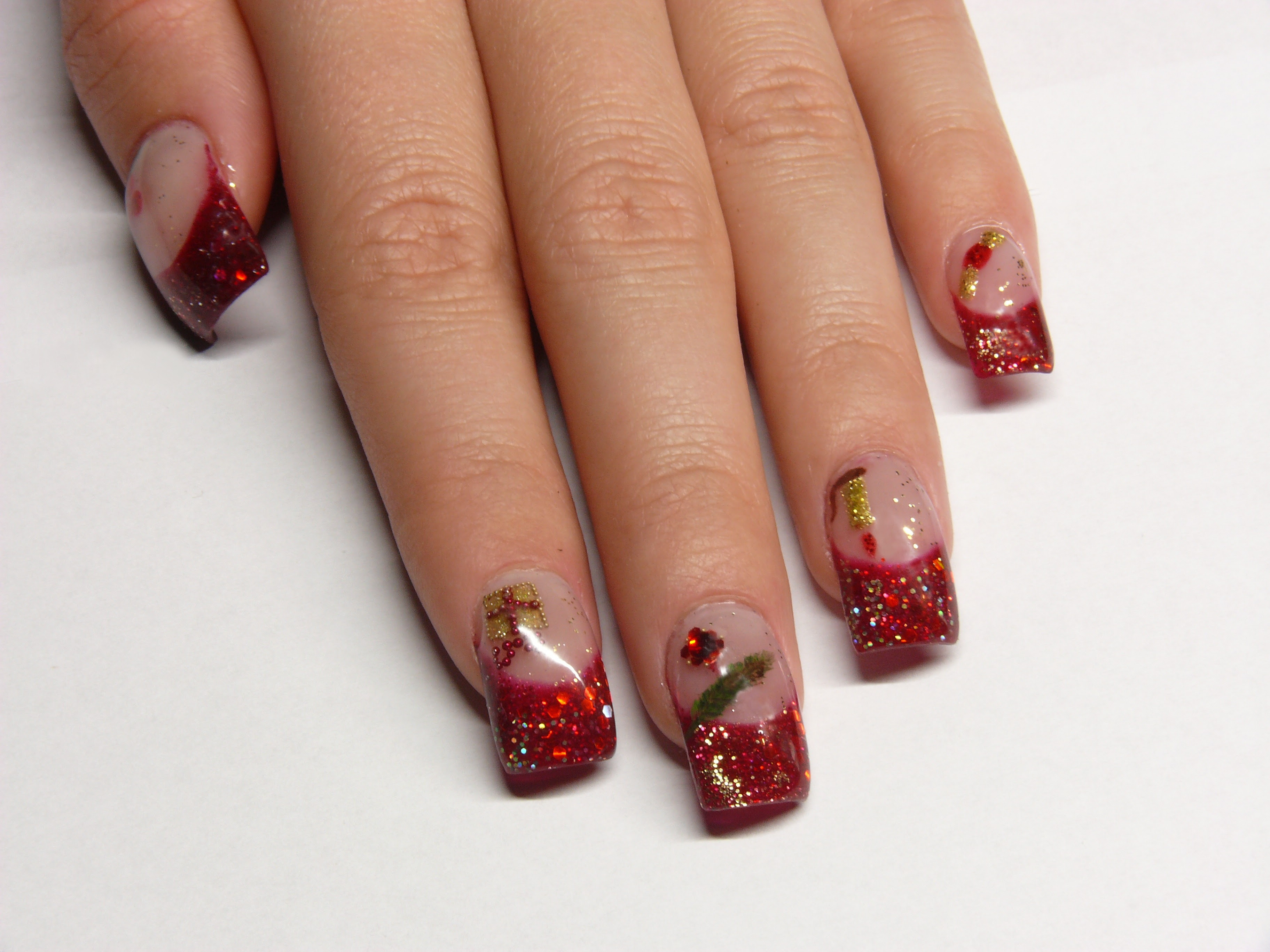 Cute Christmas Nail Designs