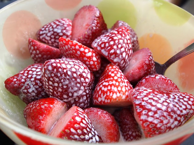 August dessert, strawberries & cream
