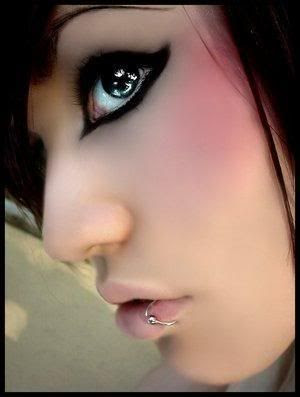 lip piercing,pierced