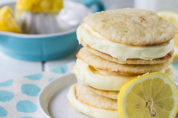 lemon-whoopie-pies